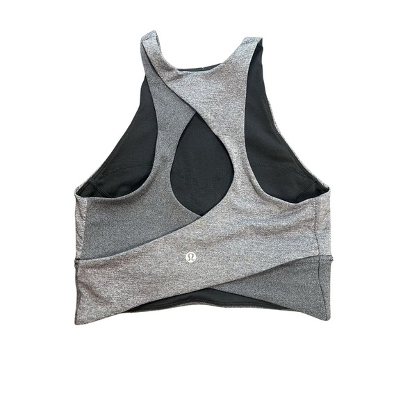 Lululemon Back In Action Bra Heathered Black, Skull & Bones, Size 6 - Picture 2 of 5